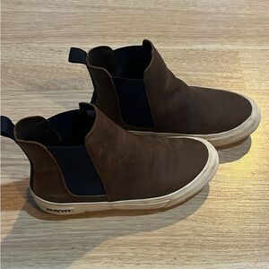 Size 7,  leather SeaVees